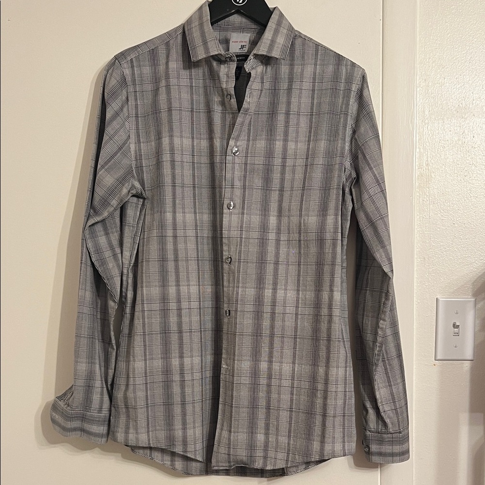 jf j.ferrar Men's Gray Checkered Button Down Shirt